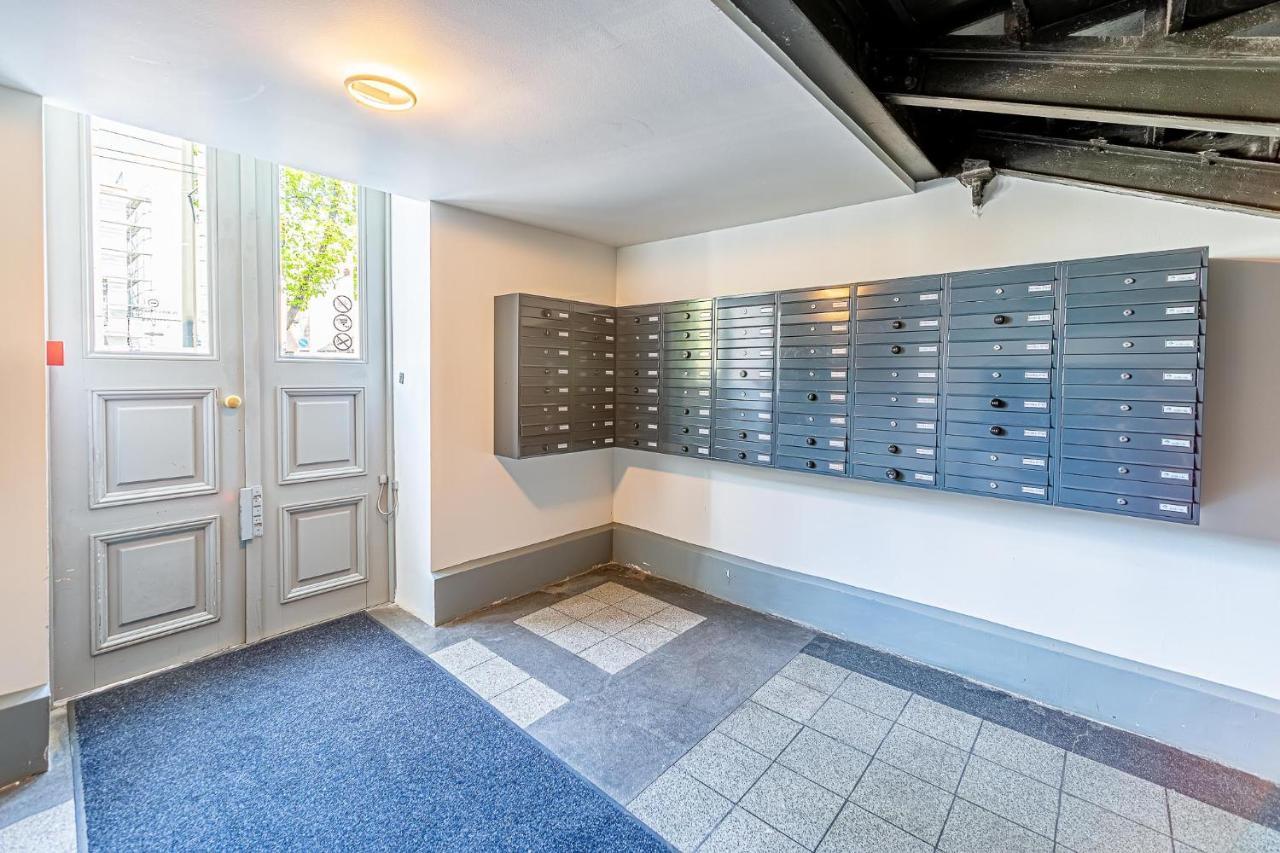 Ministerija Loft Apartment With Parking & Ac Kaunas Luaran gambar