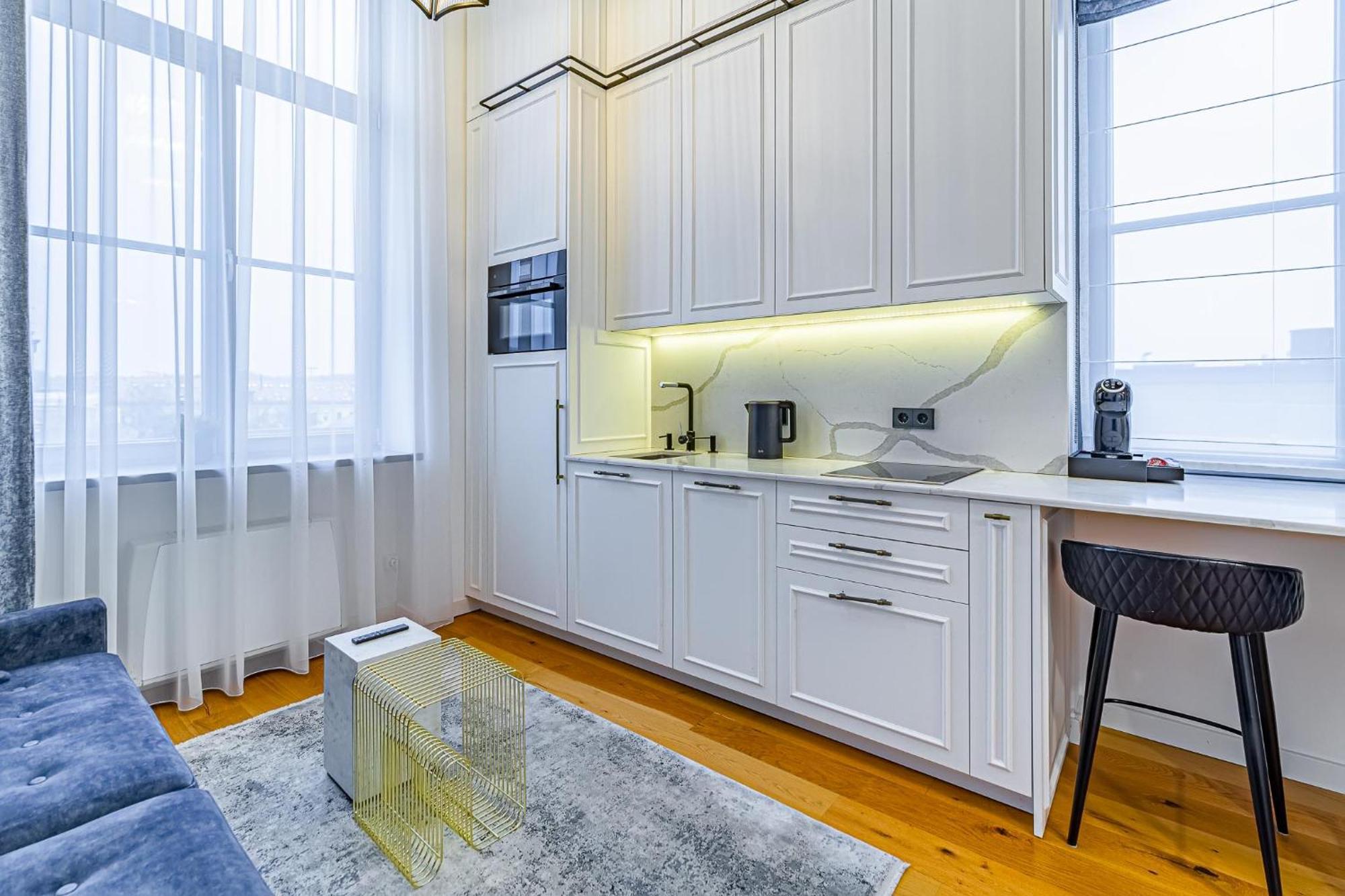 Ministerija Loft Apartment With Parking & Ac Kaunas Luaran gambar